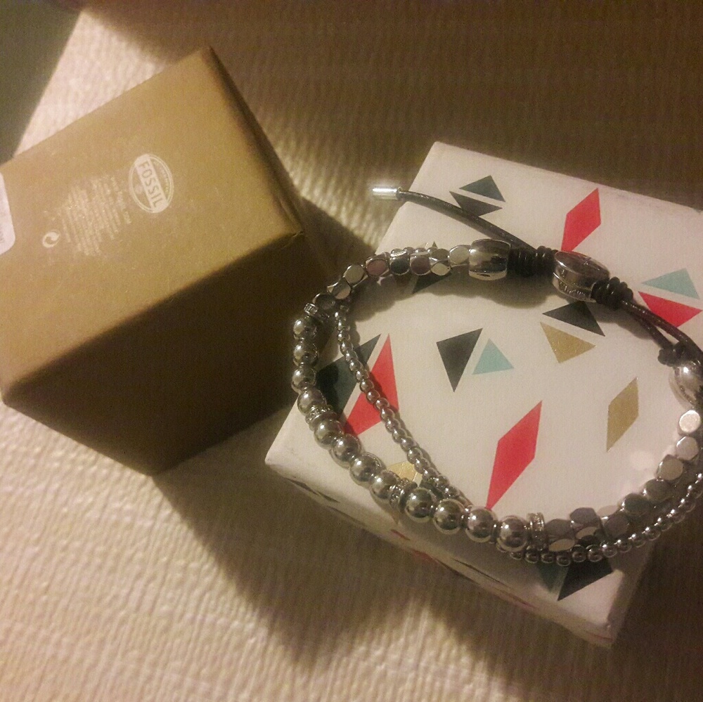 New Fossil Silver leather bracelet
